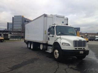 2008 Freightliner Business Class M2 106 photo