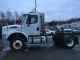 2007 Freightliner Daycab Semi Trucks photo 5