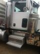 2001 Peterbilt 379 Daycab Semi Trucks photo 1