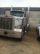 2001 Peterbilt 379 Daycab Semi Trucks photo 4