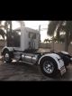 2006 Kenworth T800 Daycab Semi Trucks photo 3