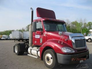 2009 Freightliner Cl12042st - Columbia 120 photo