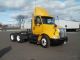 2007 International 8600 Daycab Semi Trucks photo 1