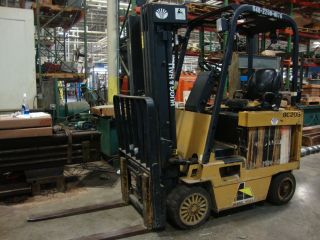 Daewoo Bc20s 4,  000 Lbs Electric Forklift photo