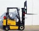 2004 ' Yale Glp040 4000 Lb Lpg Pneumatic Forklift 4,  000 Lb Compact Air Tires Forklifts photo 2