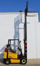 2004 ' Yale Glp040 4000 Lb Lpg Pneumatic Forklift 4,  000 Lb Compact Air Tires Forklifts photo 3