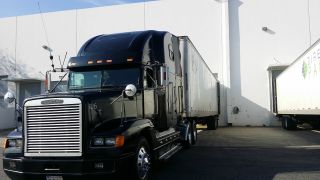 1994 Freightliner Fld 120 photo