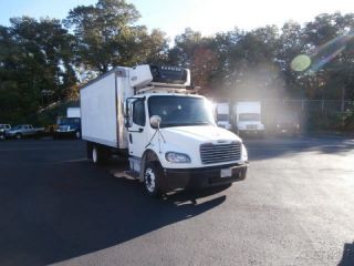 2008 Freightliner Business Class M2 106 photo