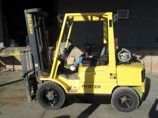 Hyster H 60 Xm Pneumatic Tired Forklift,  3 Stage Mast,  4 Cylinder Propane Engine photo