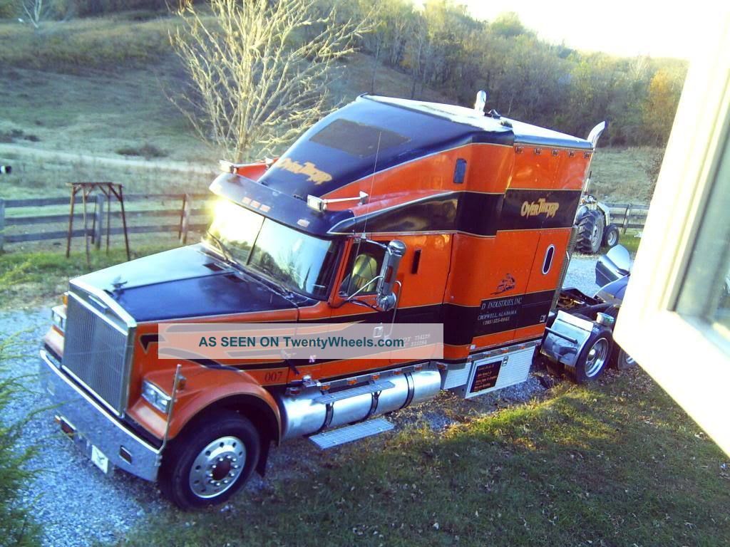 1987 Volvo White 146 Sleeper Semi Trucks photo