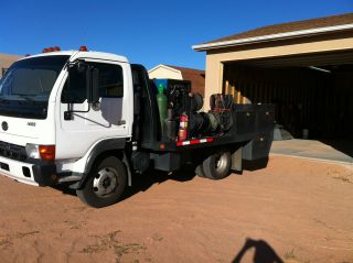 2006 Nissan Ud 1400 photo