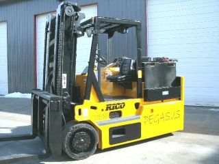 Electric Forklift 30000lb. photo