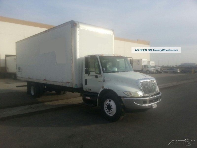 2007 International 4300 Box Trucks / Cube Vans photo