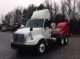 2009 International 8600 Daycab Semi Trucks photo 1