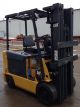 Caterpillar Model E6000 (2009) 6000 Lbs Capacity Great 4 Wheel Electric Forklift Forklifts photo 2