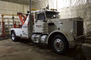 1972 Peterbilt 289m photo