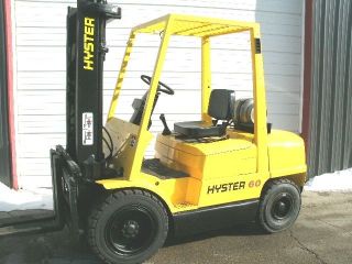 Forklift 6000lb.  Air Tire Hyster photo