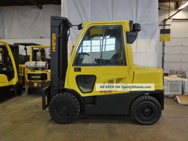2010 Hyster H80ft 8000lb Pneumatic Lift Truck 97 
