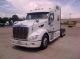 2012 Peterbilt 587 Sleeper Semi Trucks photo 1