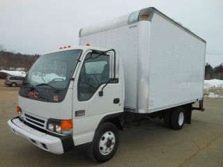 2005 Gmc W3500 photo