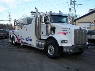 2006 Kenworth T - 800 photo