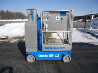 2007 Genie Gr12 Personal Runabout Aerial Work Platform photo