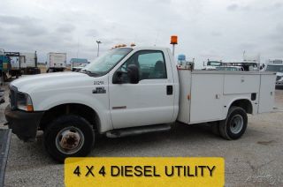 2004 Ford F350 photo