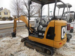 Cat 301.  8c Excavator Low Hrs In Pa photo
