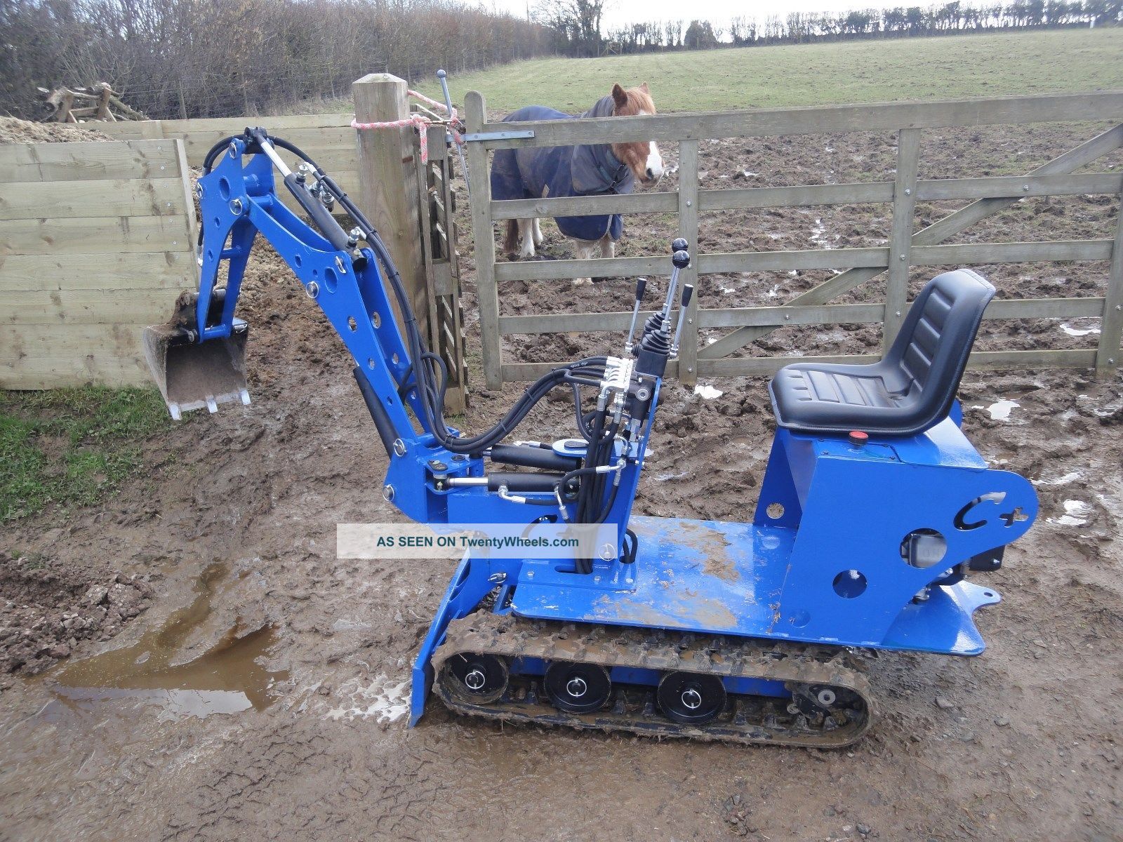 Micro Mini Digger Excavator La Sauterelle In Kit To Us Ports