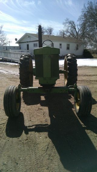 John Deer Tractor photo