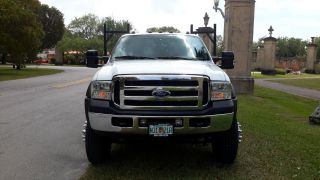 2006 Ford F550 photo