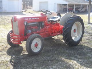Ford 641 Powermaster Tractor photo