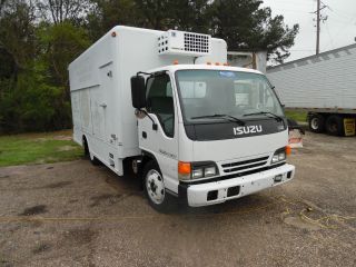 2004 Isuzu photo