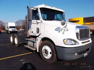 2009 Freightliner Cl12064st - Columbia 120 photo