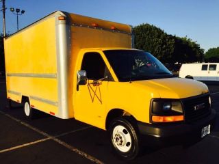 2003 Gmc Savana G3500 Box Truck photo