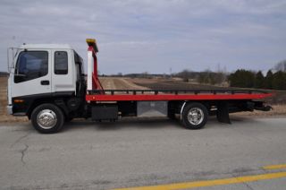 2000 Isuzu photo