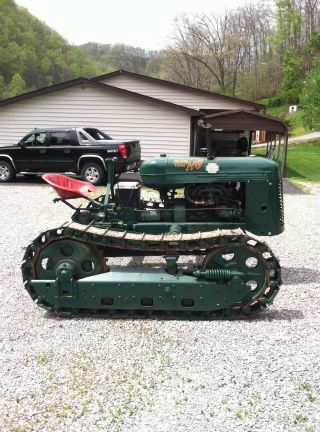 1948 Oliver Cletrac Hg - 68 Tractor photo