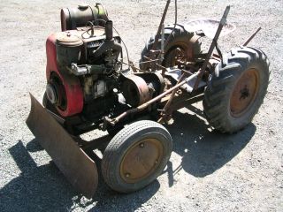 Old Gibson Garden Tractor W/ Wisconsin Engine Electric Start Runs/drives Good photo