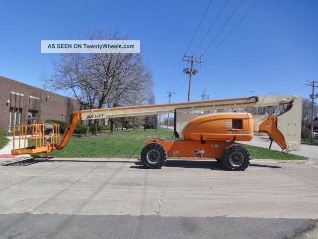 2001 Jlg 800a 4x4 Articulating Pneumatic Boom Lift Forklift Lift Truck Forklifts photo