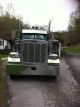 2006 Peterbilt 379 Daycab Semi Trucks photo 2