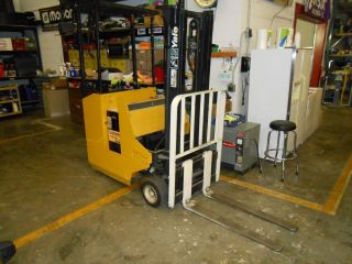 Yale Esc030 Forklift photo