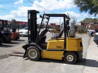 Yale Forklift Pneumatic Tires 6500 Capacity $3000 photo