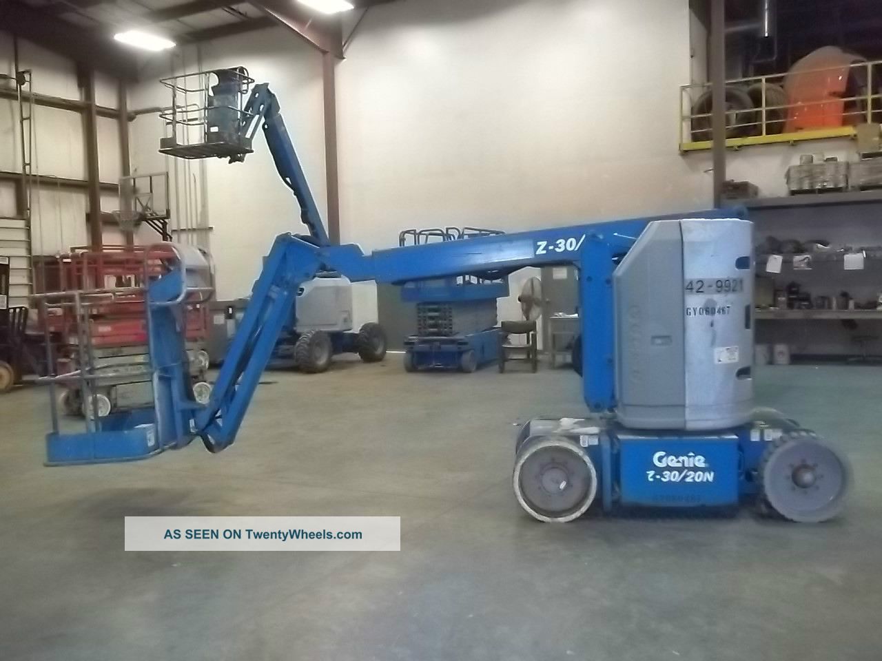 Look Genie 36 ' Narrow ' Articulated Boom Lift Aerial Platform N.  R. Scissor & Boom Lifts photo