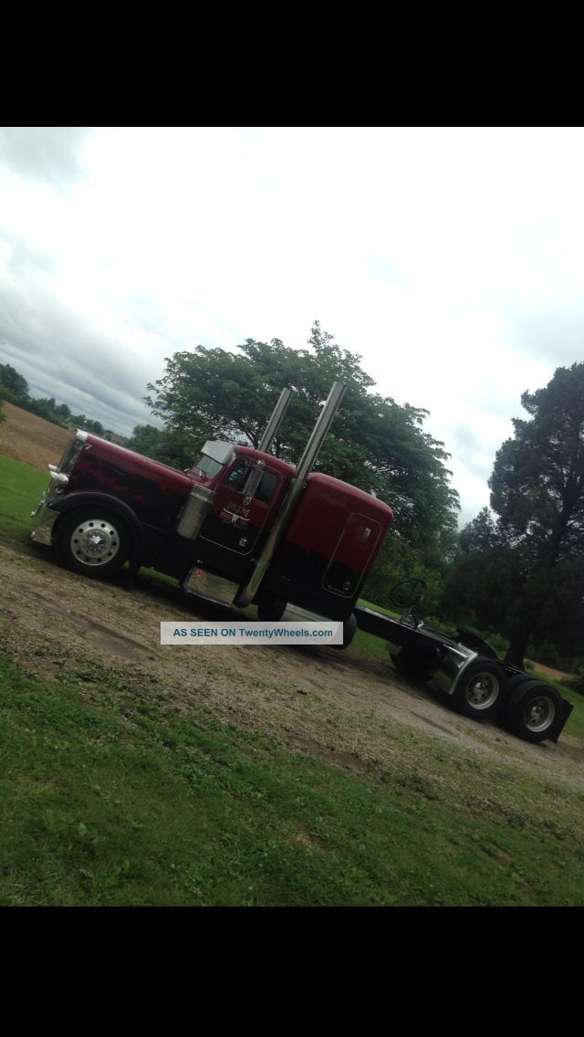 1998 Peterbilt 379exhd Sleeper Semi Trucks photo