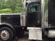 2007 Peterbilt Sleeper Semi Trucks photo 1