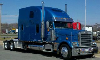 2001 Freightliner Classic Xl Limited photo