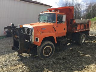 1995 Ford L 9000 photo