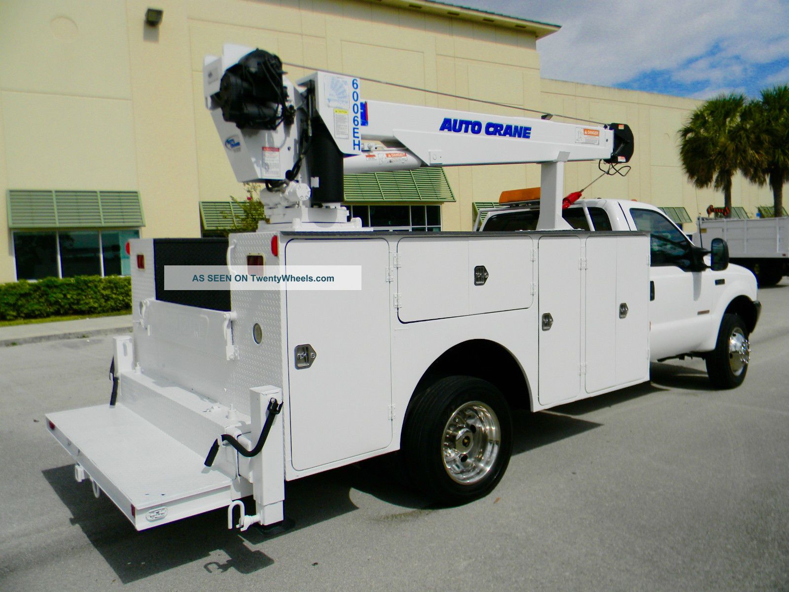 2003 Ford F450 Utility / Service Trucks photo