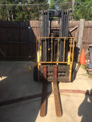 Hyster Fork Lift Electric 3 Wheel A30xl photo