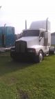 1990 Kenworth T600 Sleeper Semi Trucks photo 1